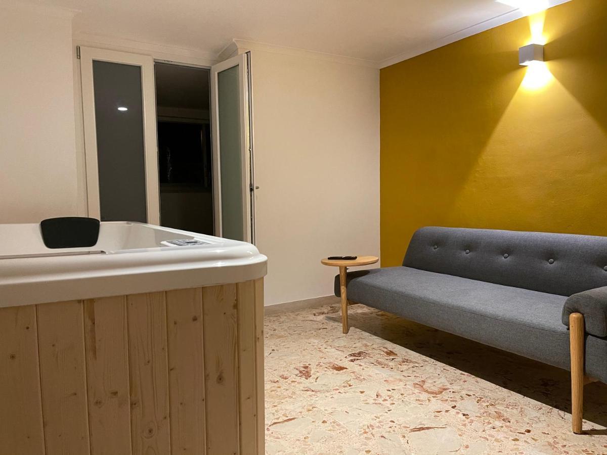 טאראנטו Charme Rooms מראה חיצוני תמונה