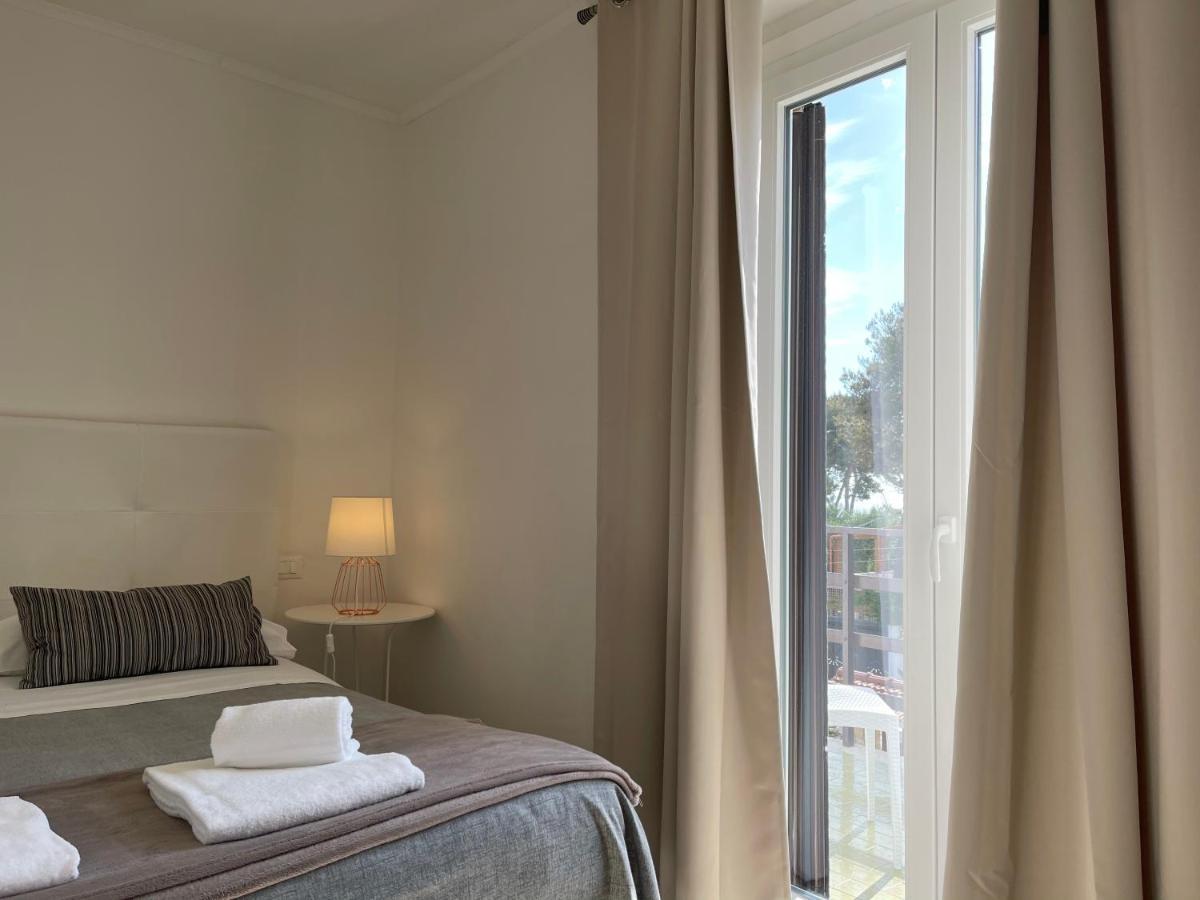 טאראנטו Charme Rooms מראה חיצוני תמונה